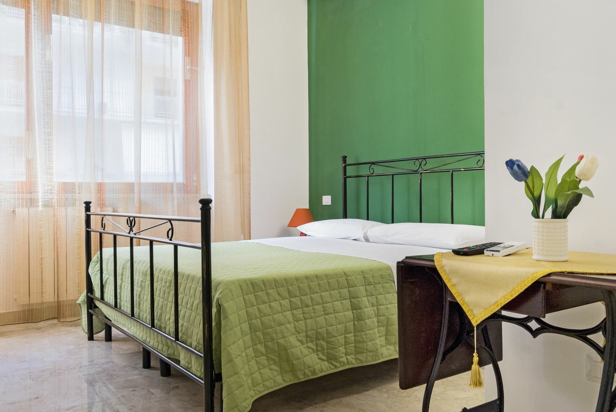 Il Tacco Dello Stivale Bed & Breakfast Лече Екстериор снимка